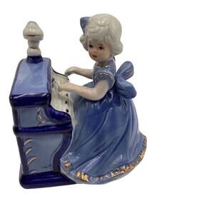 Vintage Rotating Music Box Figurine Girl‎ Playing Piano 1940-1969